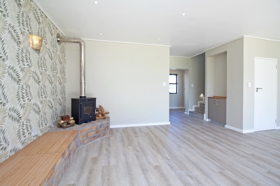 4 Bedroom Property for Sale in Kommetjie Western Cape